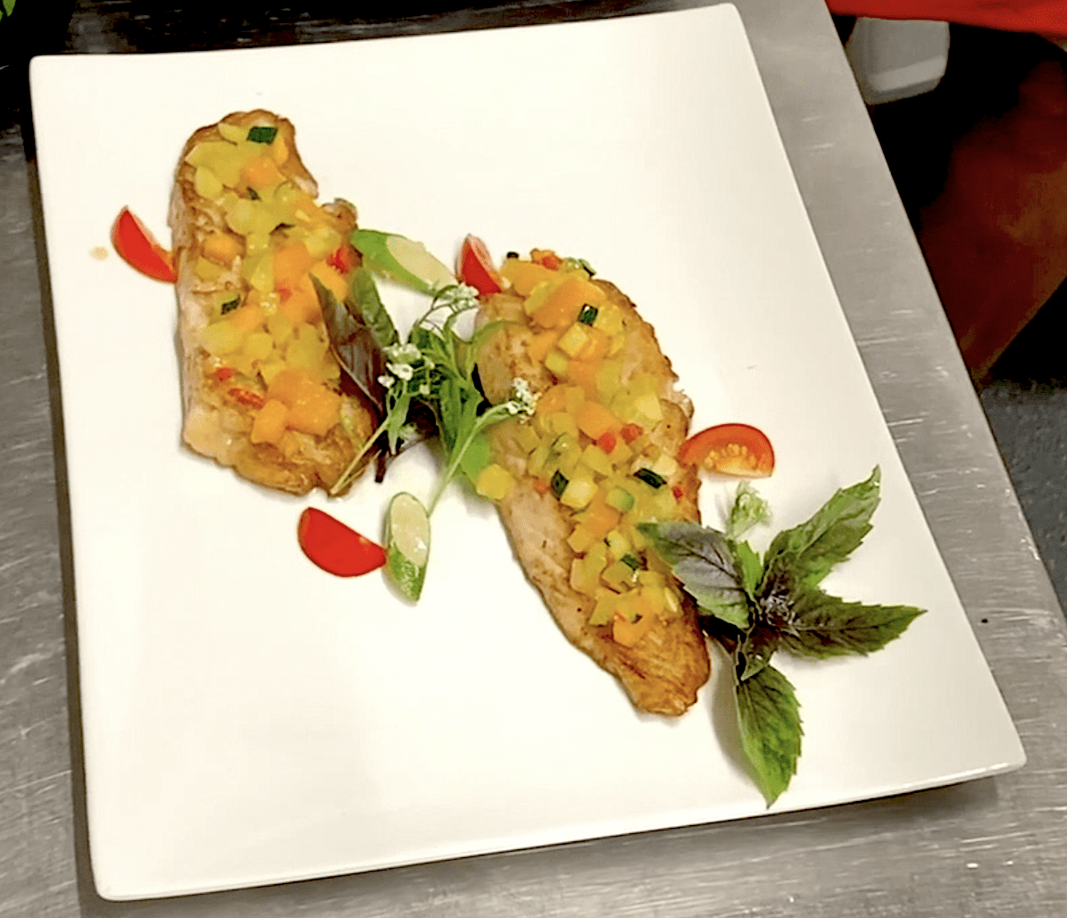 recette du filet de poisson perroquet accompagné de giraumon et papaye verte